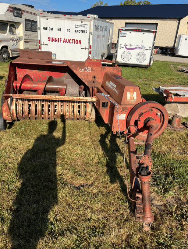 Image of International Harvester 47 Image 1