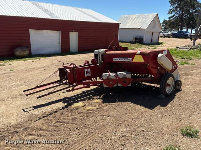 Image of International Harvester 47 equipment image 4