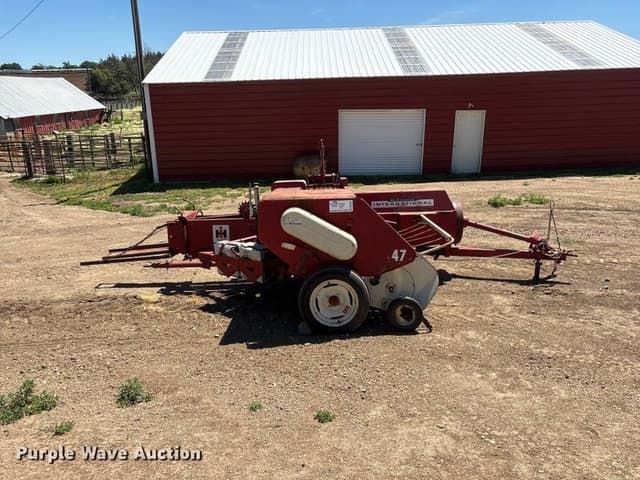 Image of International Harvester 47 equipment image 3