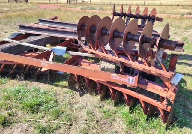 Image of International Harvester 470 equipment image 2