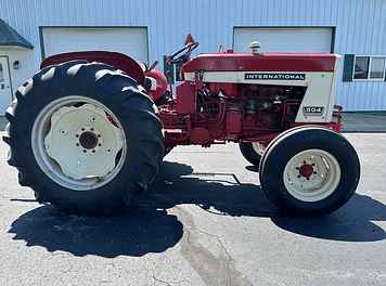 Main image International Harvester 504