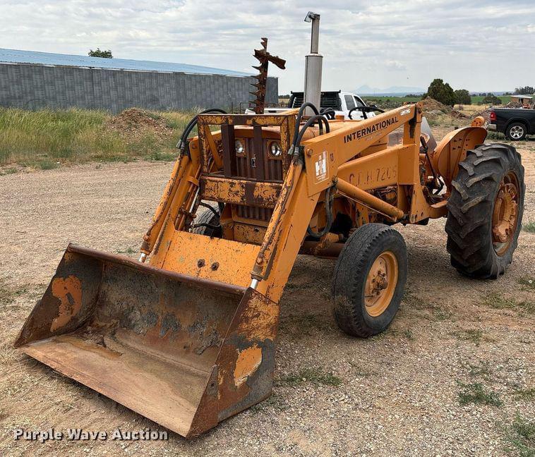 Image of International Harvester 504 Primary image