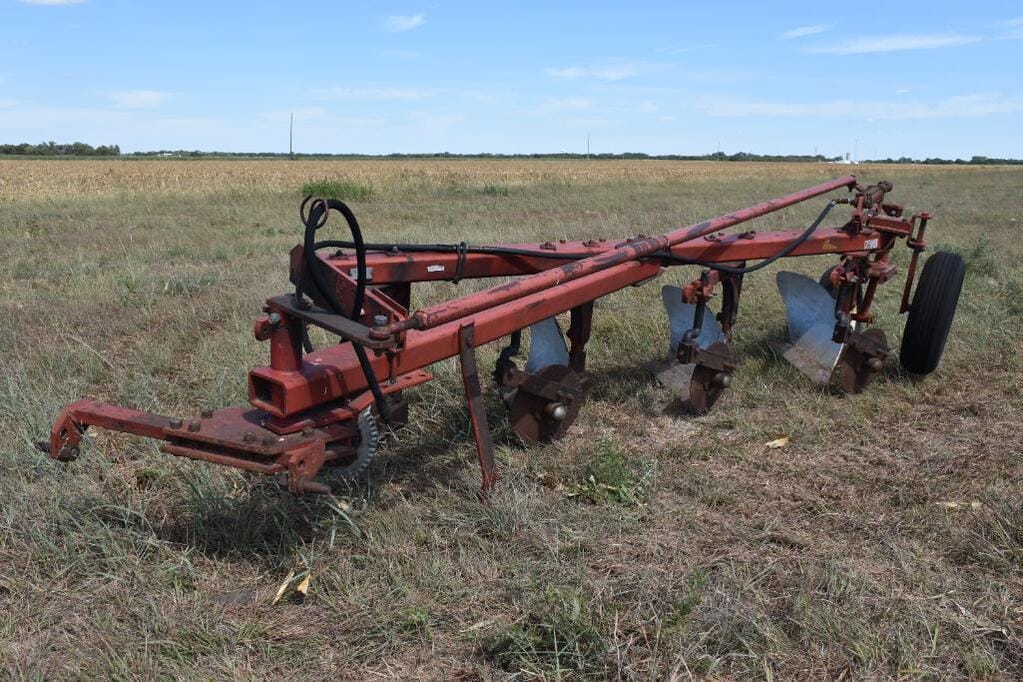 Main image International Harvester 510