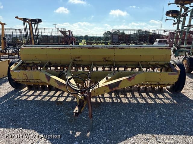 Image of International Harvester 510 equipment image 1