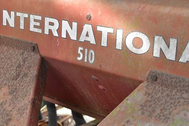 Image of International Harvester 510 equipment image 1