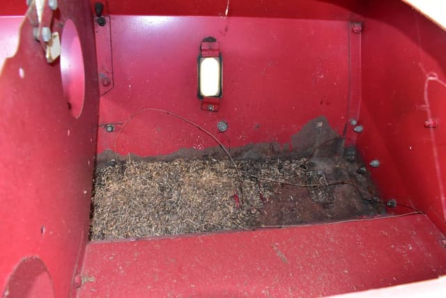 Image of International Harvester 510 equipment image 3