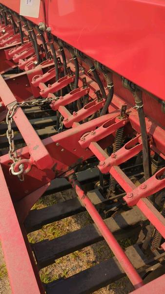 Image of International Harvester 5100 equipment image 2