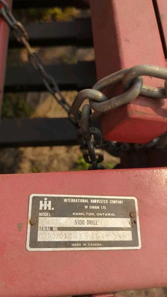 Image of International Harvester 5100 equipment image 4
