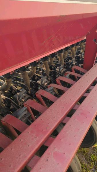 Image of International Harvester 5100 equipment image 1