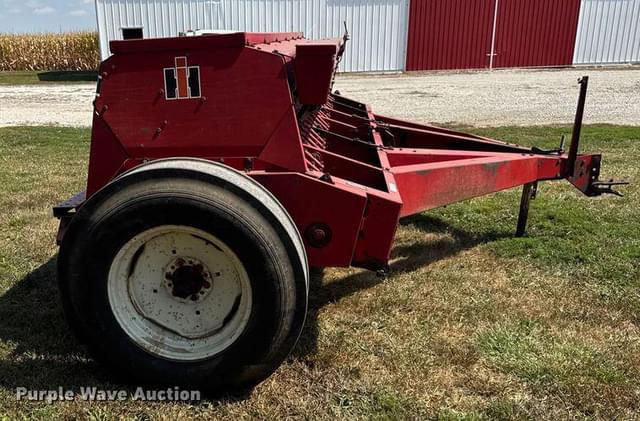 Image of International Harvester 5100 equipment image 3