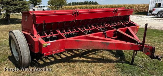Image of International Harvester 5100 equipment image 2