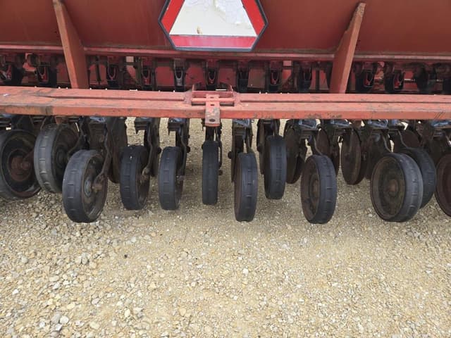 Image of International Harvester 5100 equipment image 4