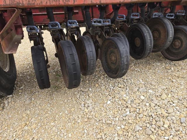 Image of International Harvester 5100 equipment image 3