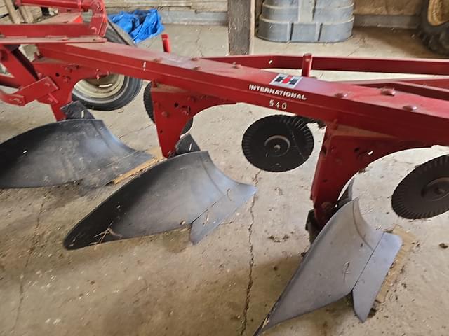 Image of International Harvester 540 equipment image 3