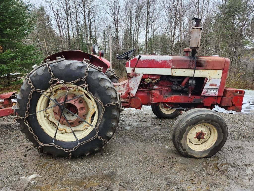 Main image International Harvester 544