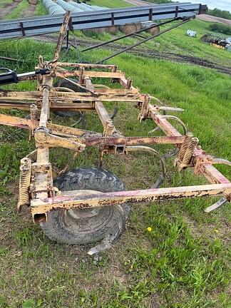 Image of International Harvester 55 equipment image 4