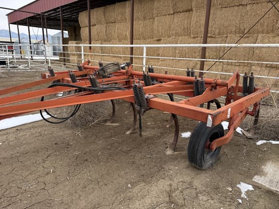Image of International Harvester 5500 equipment image 1