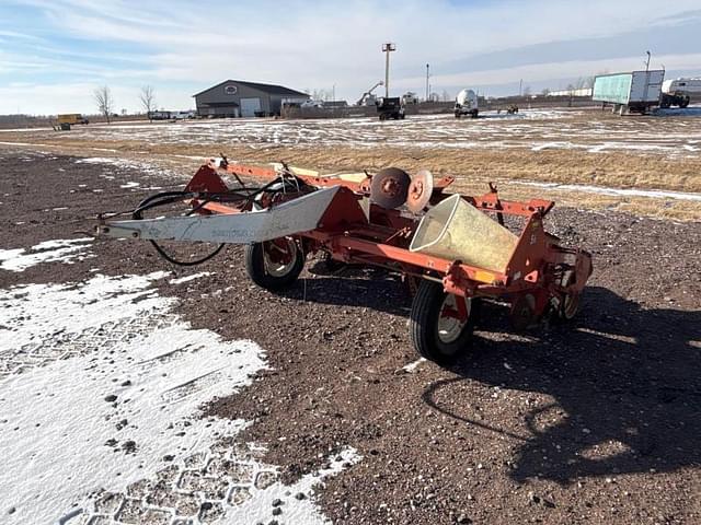 Image of International Harvester 56 equipment image 2