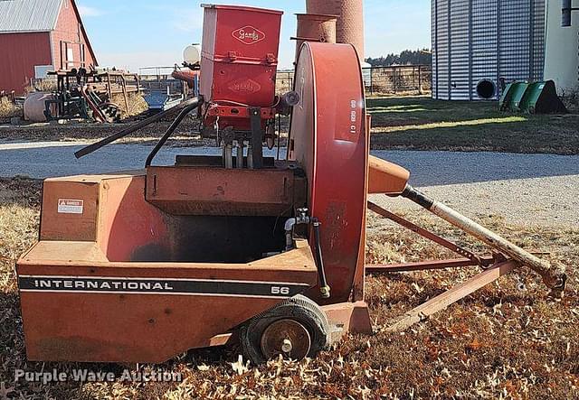 Image of International Harvester 56 equipment image 3