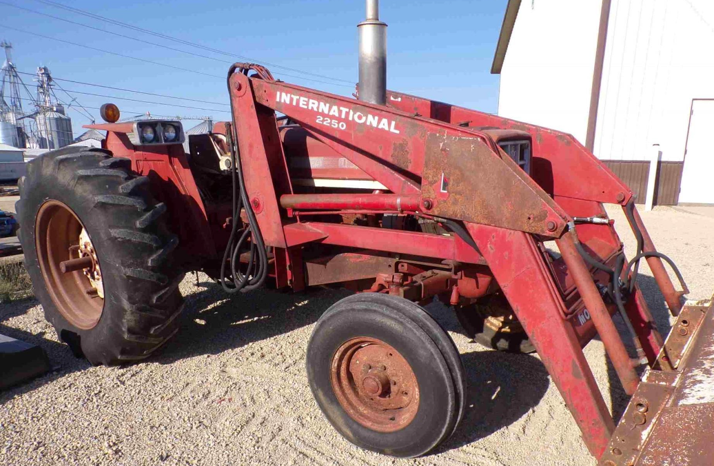 Main image International Harvester 574