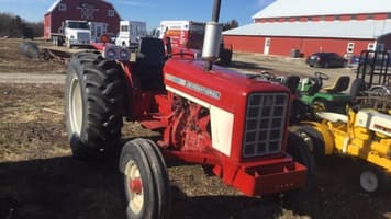 Main image International Harvester 574