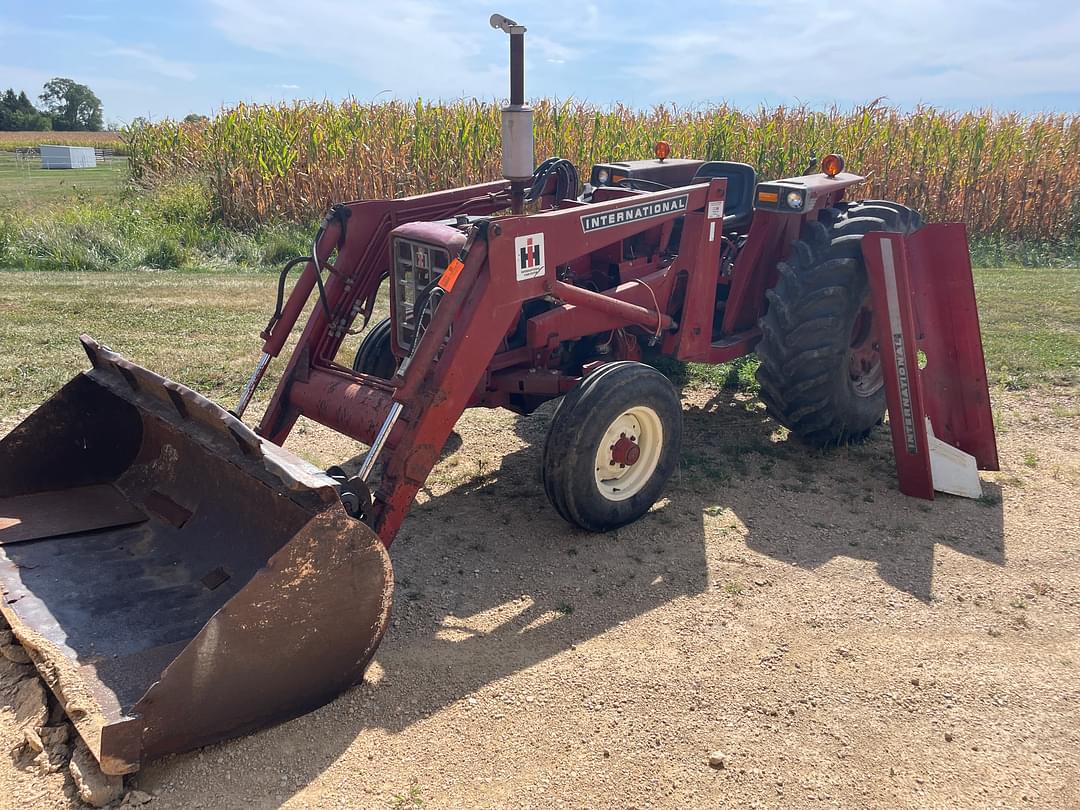 Image of International Harvester 574 Primary image