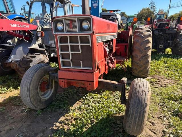Image of International Harvester 584 equipment image 2