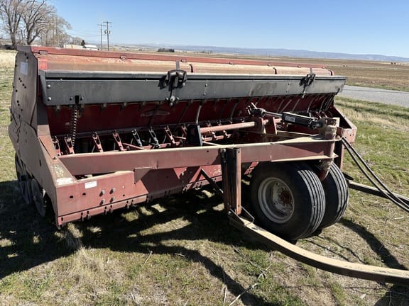 International Harvester 6200 Equipment Image0