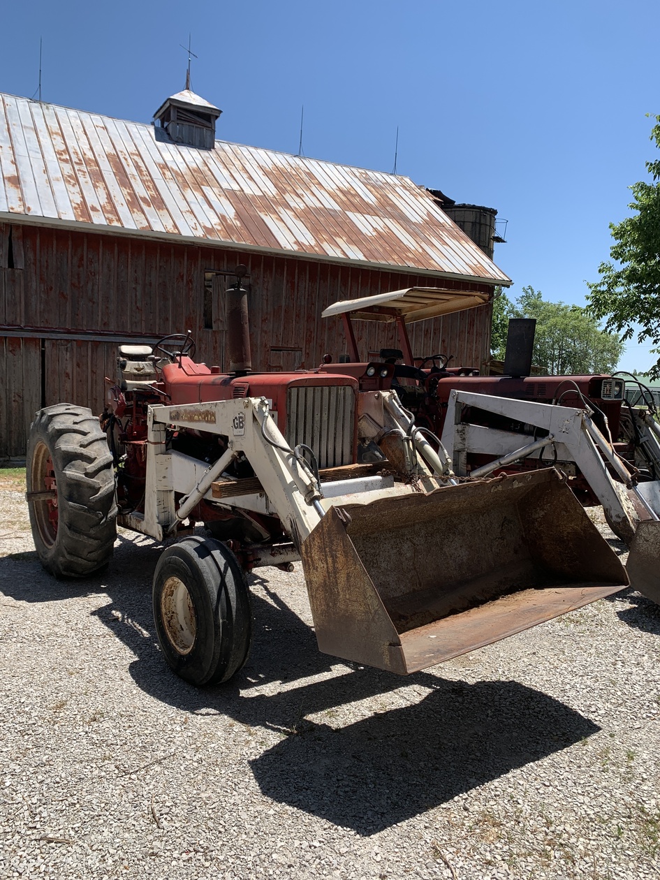 Main image International Harvester 666