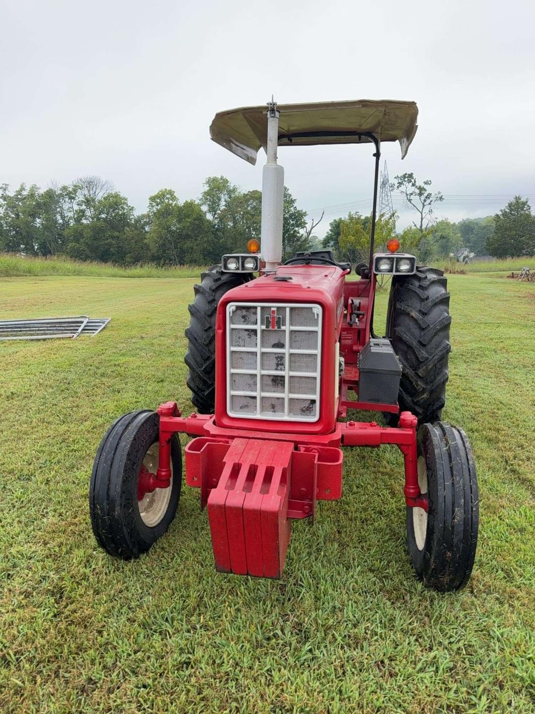 Image of International Harvester 674 Primary image