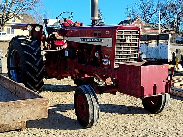 Image of International Harvester 756 equipment image 1