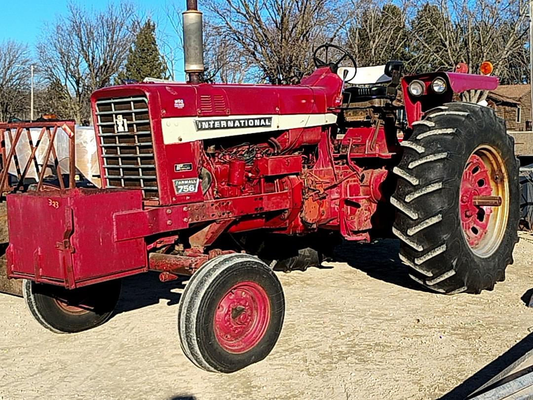 Image of International Harvester 756 Primary image