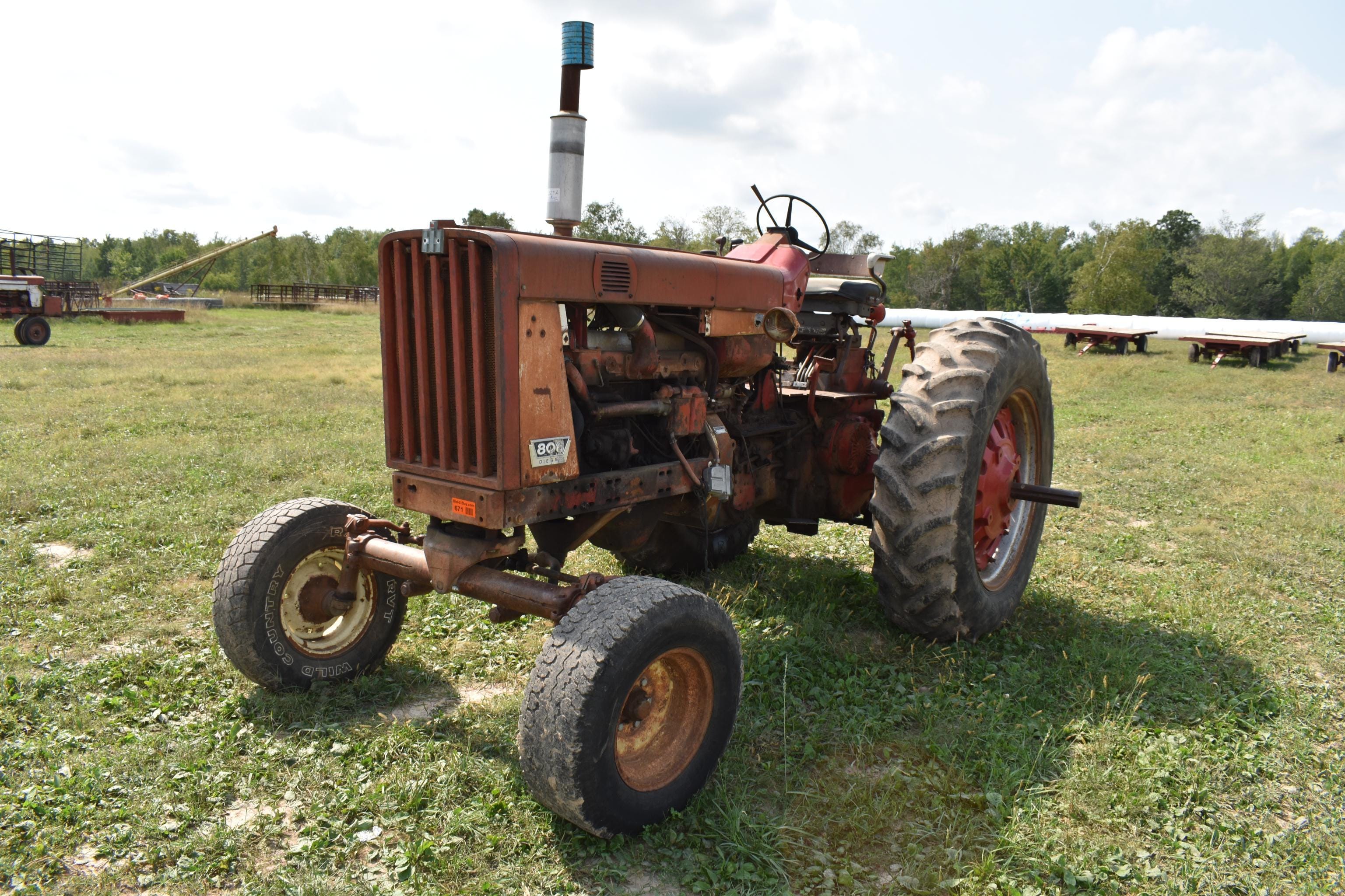 Main image International Harvester 806