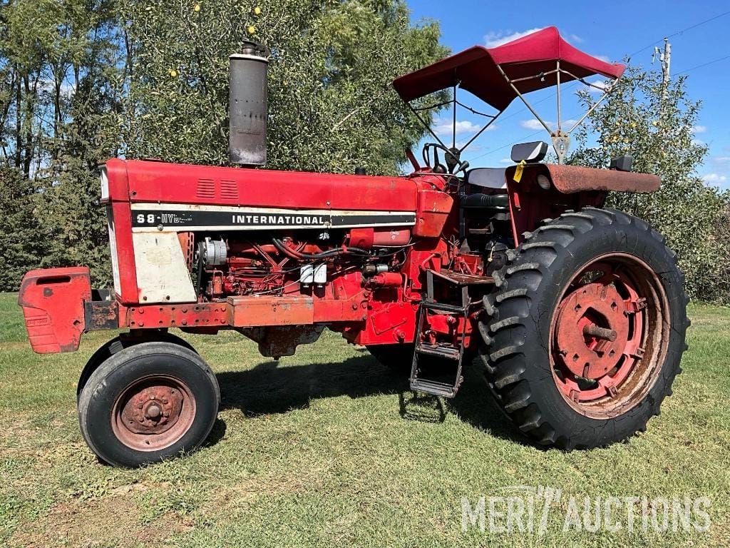Main image International Harvester Hydro 86