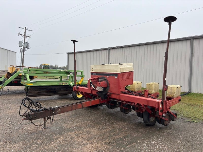 Case IH 900 Cyclo Air Equipment Image0