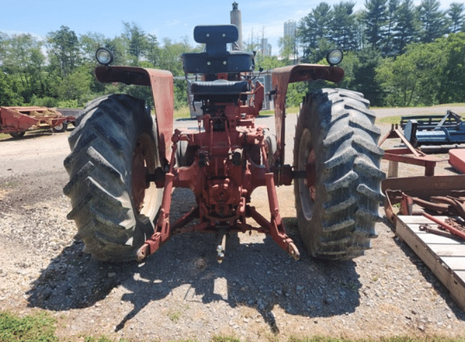 Image of International Harvester 966 Image 1