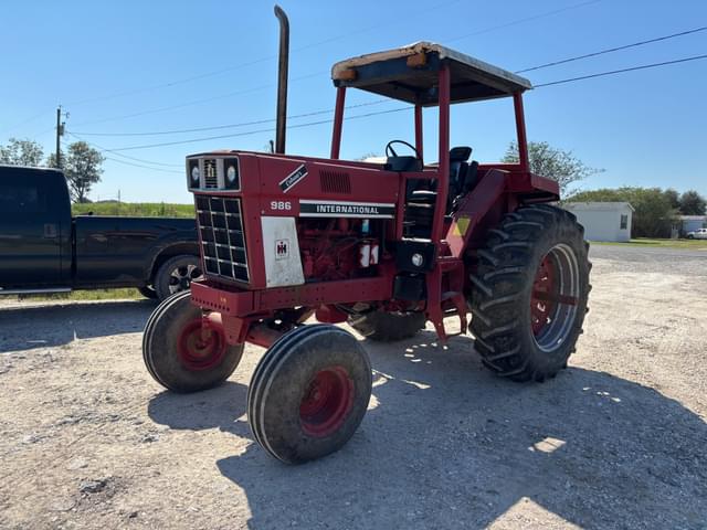 Image of International Harvester 986 equipment image 1