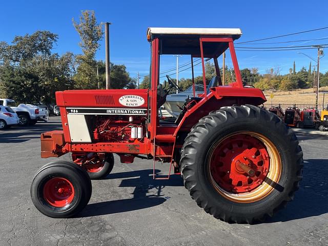 Image of International Harvester 986 equipment image 2