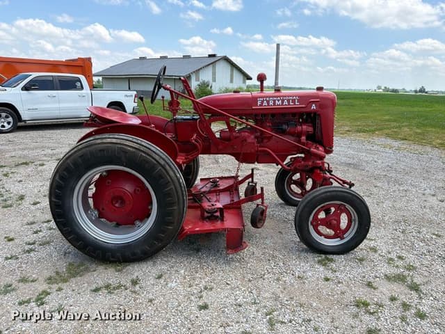 Image of Farmall A equipment image 3