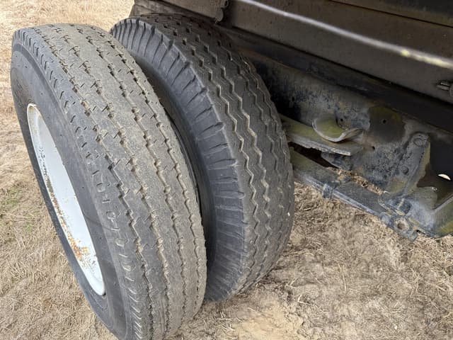 Image of International B160 equipment image 4