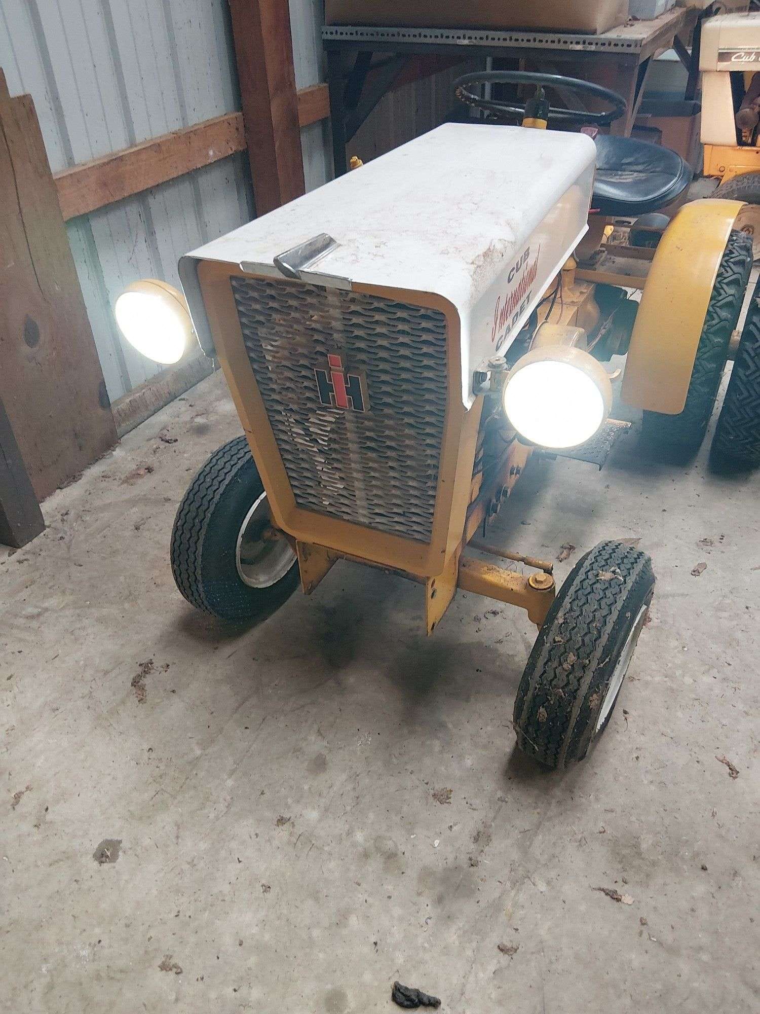 International Harvester Cub Cadet Equipment Image0