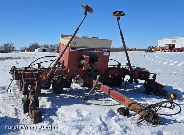 Image of International Harvester 800 Cyclo Air equipment image 2