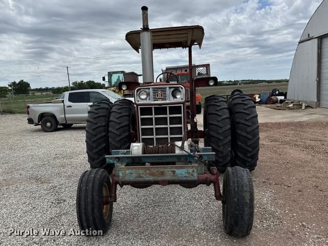 Image of International Harvester 666 equipment image 1