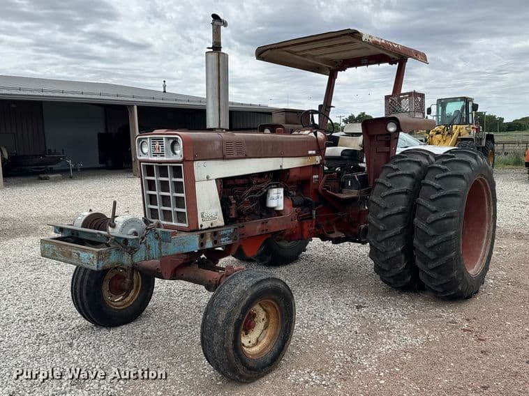 Image of International Harvester 666 Primary image