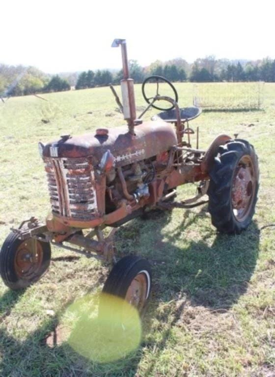 Farmall Cub Equipment Image0