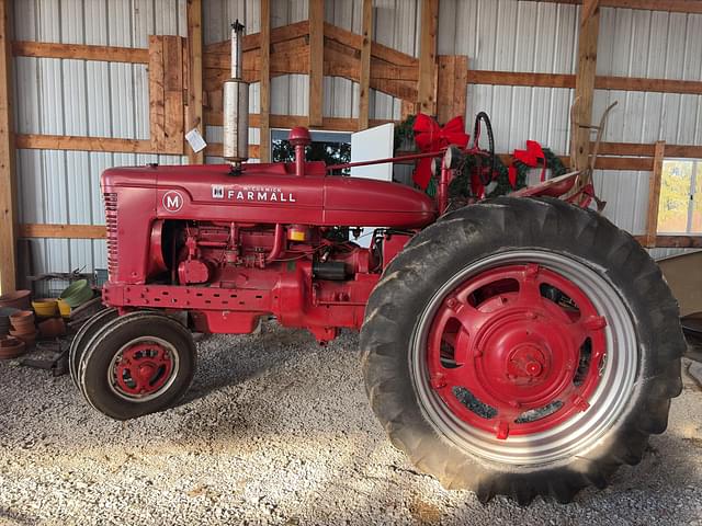 Image of Farmall M equipment image 1