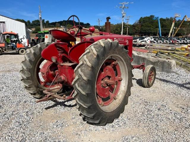 Image of Farmall Super M equipment image 4