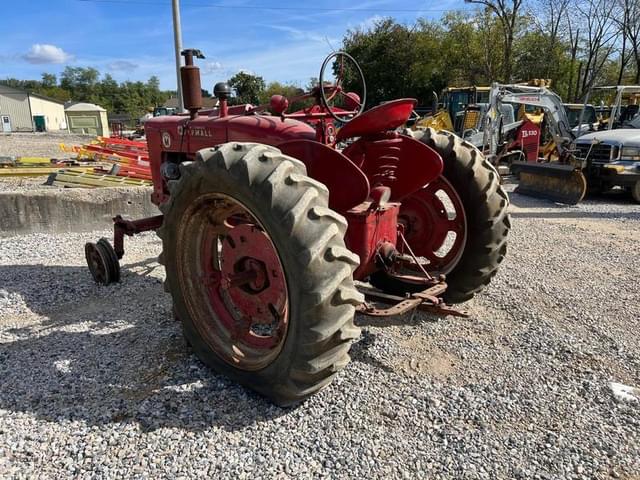 Image of Farmall Super M equipment image 2