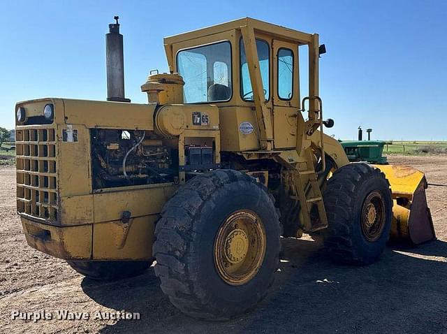 Image of International Harvester H65C equipment image 4
