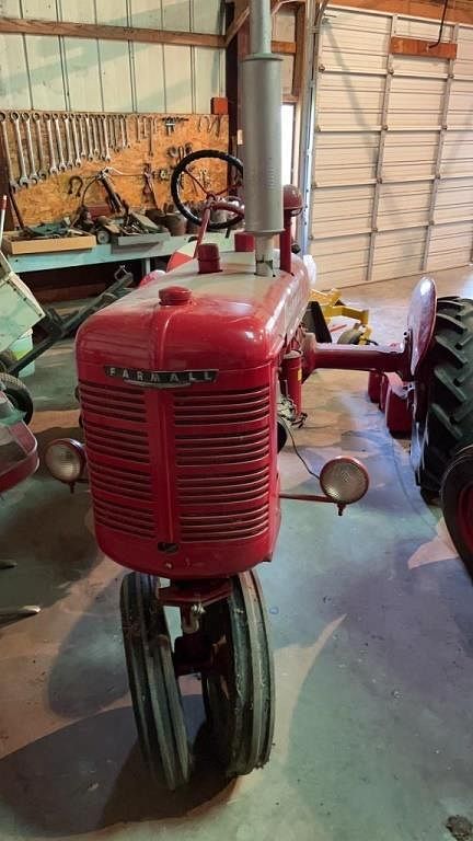 SOLD - Farmall B Tractors Less Than 40 HP | Tractor Zoom